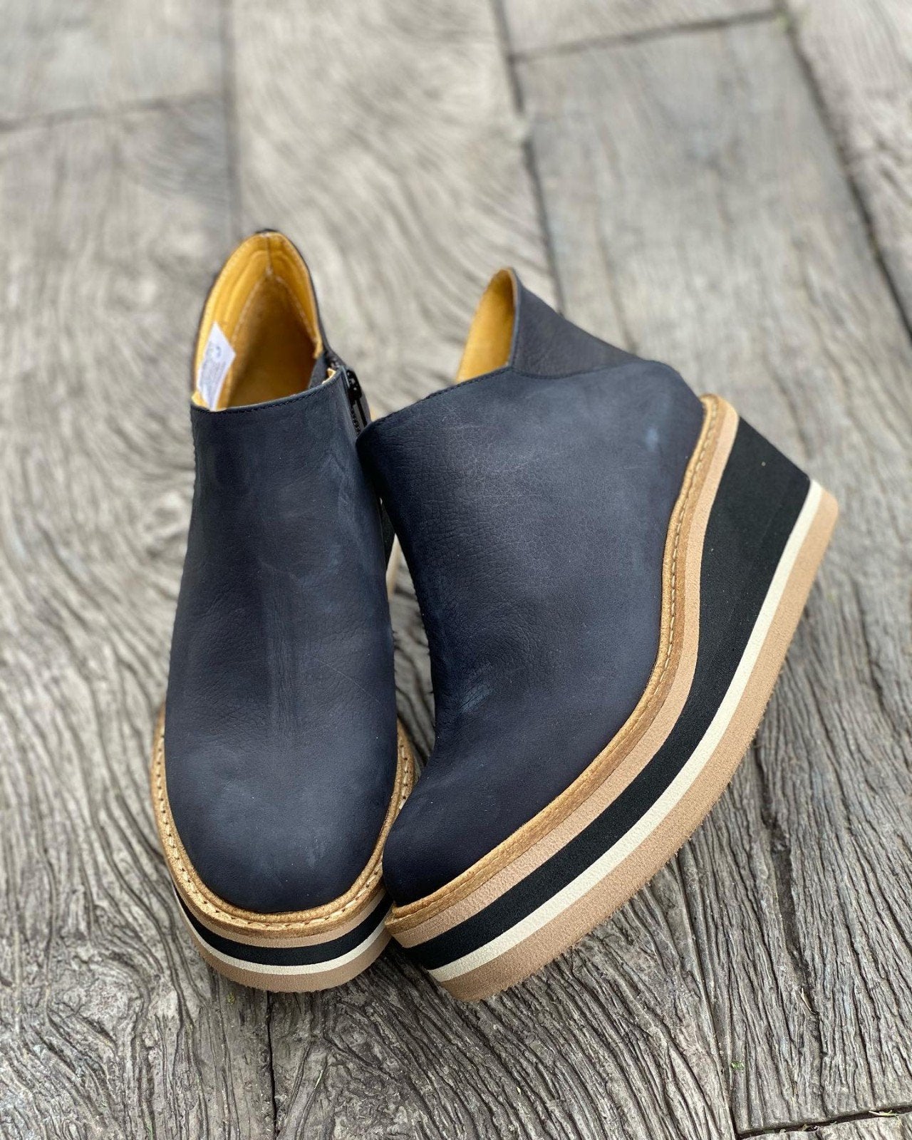 PREMIUM COMFORTABLE SPRING LEATHER BOOTIES 2026