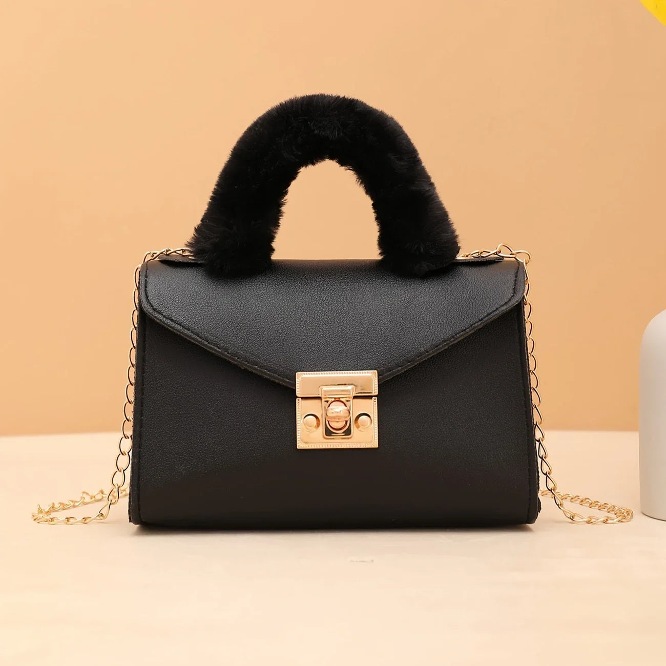 FURÉLLE CHIC™ — AUTUMN SOFT PLUSH FAUX FUR HANDBAG