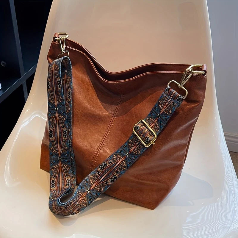 LOVELY LUXE™ — WIDE GEOMETRIC STRAP LARGE CAPACITY CROSSBODY BAG