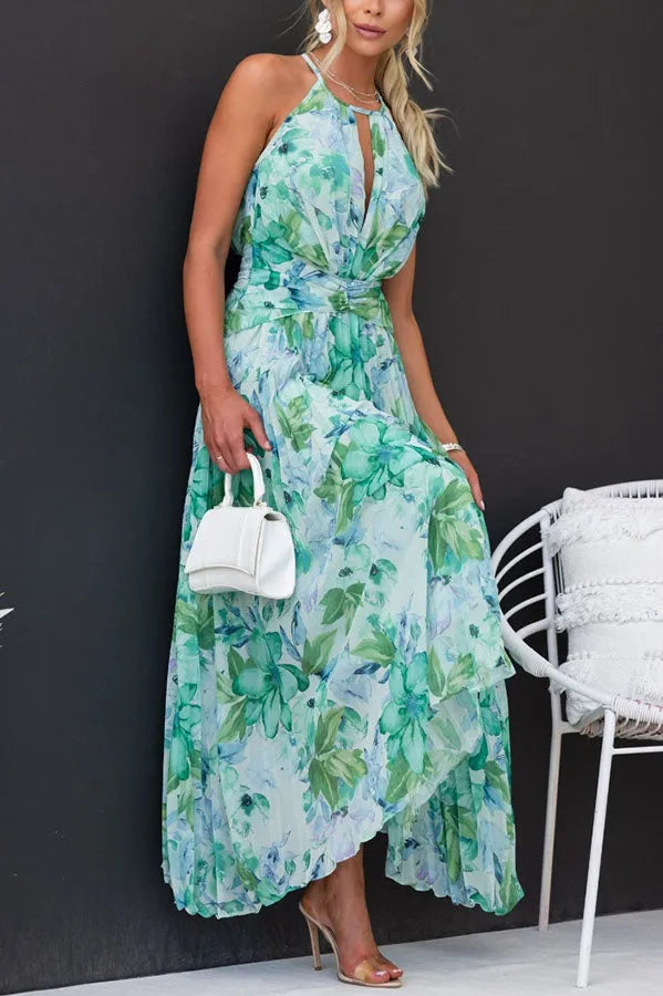 ELEGANT WOMEN'S MIDI DRESS WITH PLEATS AND FLORAL LACE NECKLINE