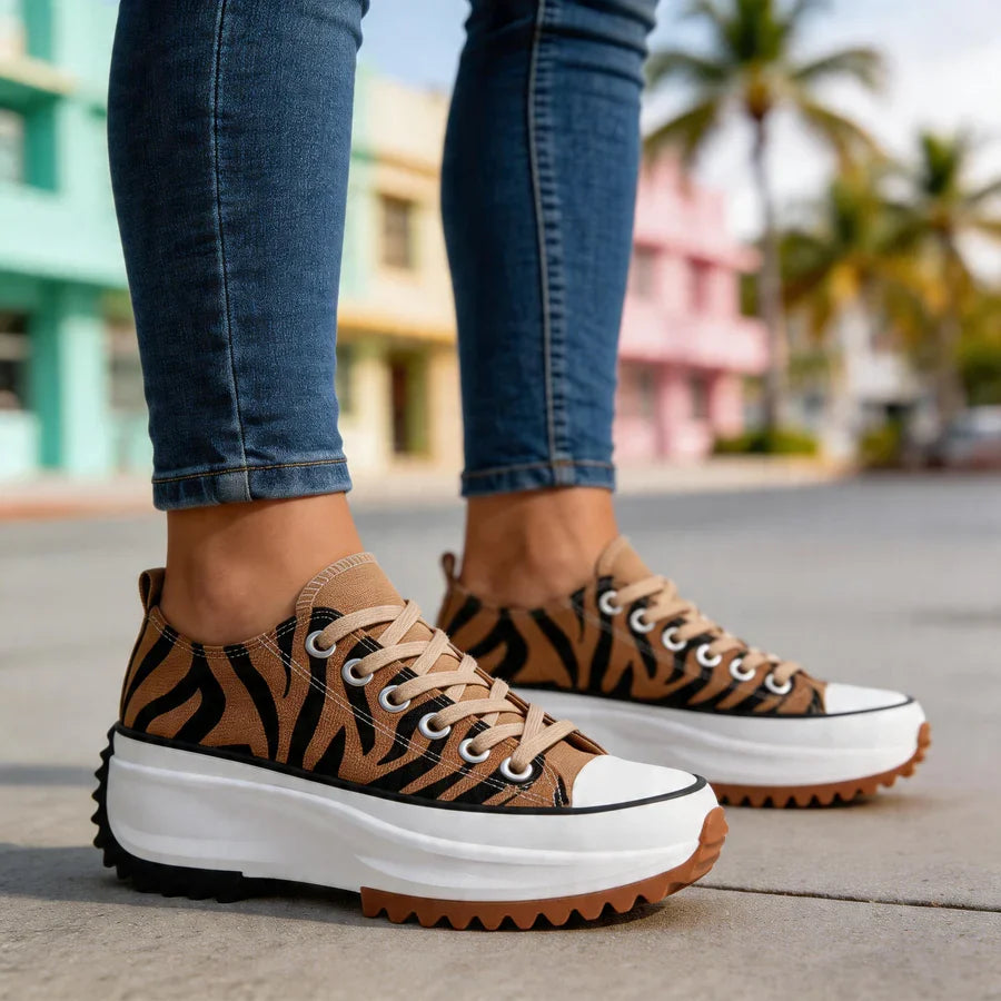 AMELIASTAR™ PLATFORM ORTHOPEDIC SNEAKERS